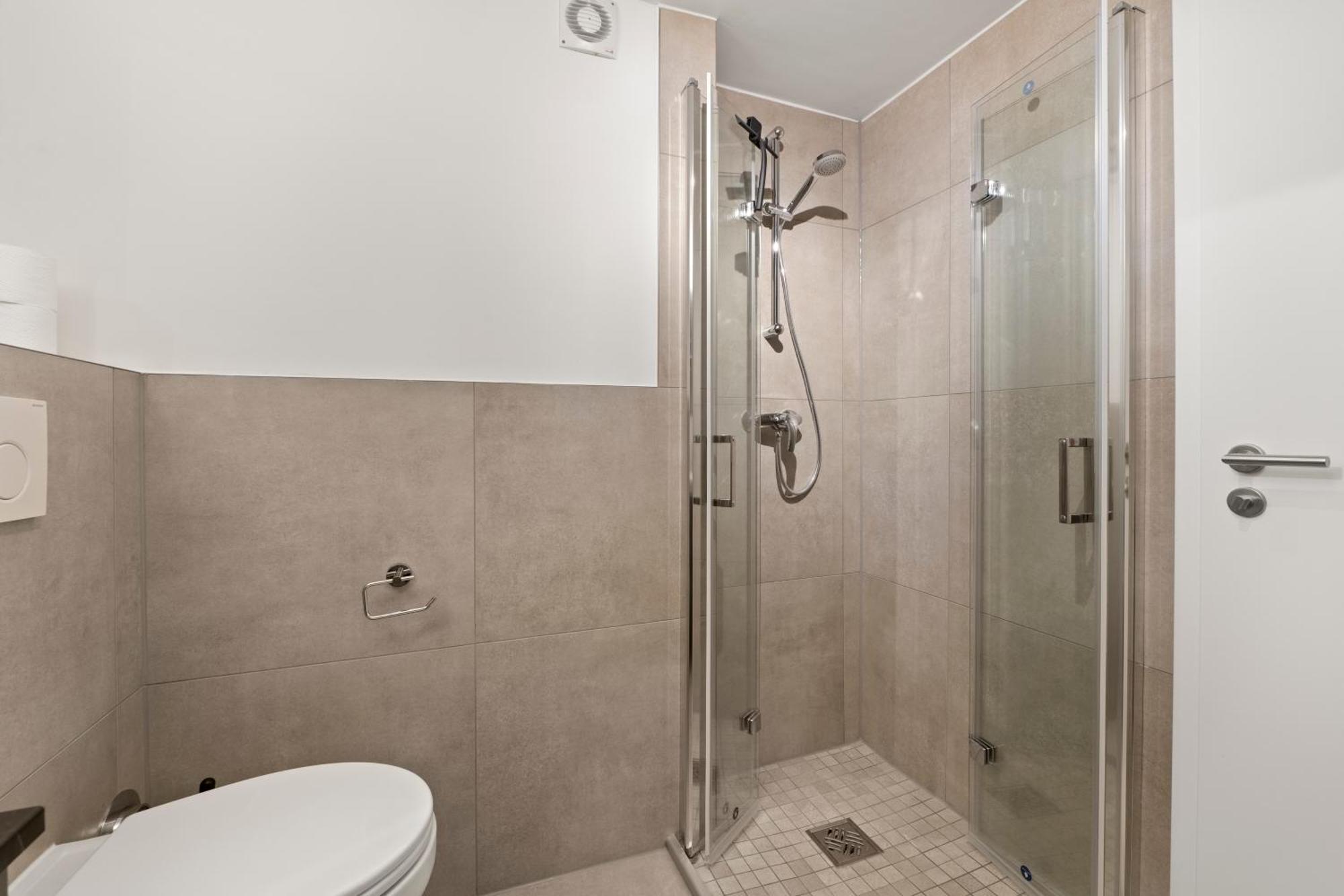 *Top* Moderne Wohnung - Naehe Koeln: Dom, Messe, Flughafen, Lanxess-Arena Μπέργκις Γκλάντμπαχ Εξωτερικό φωτογραφία